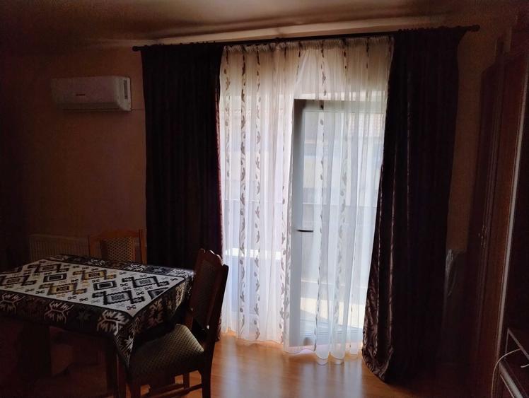 Apartament cu 2 camere decomandat în Florești