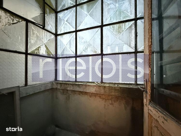 Casă cu 3 camere cu Canalizare în Foișorul de Foc