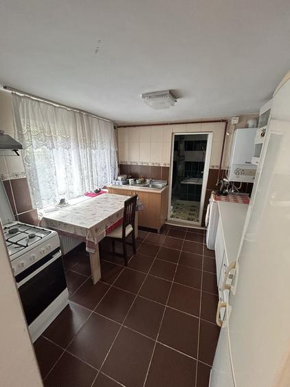 Casă cu 2 camere în Gruia