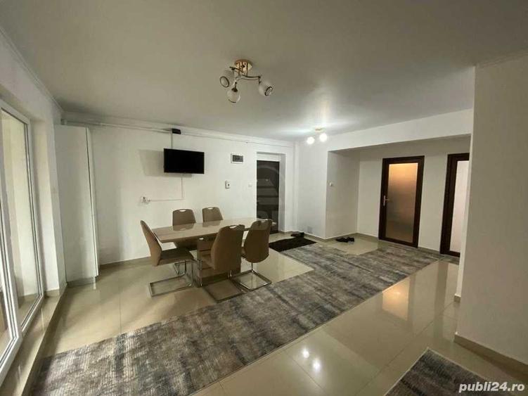 Apartament cu 3 camere semidecomandat în Florești