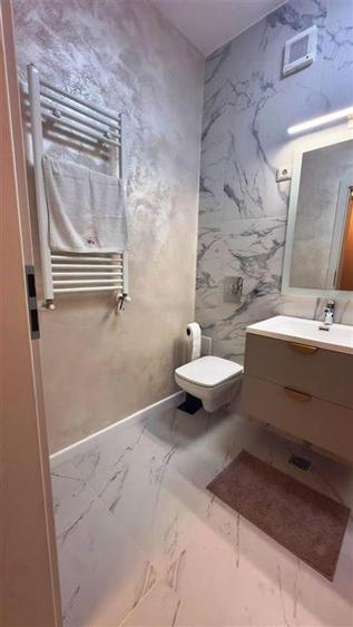 Apartament cu 2 camere decomandat, mobilat în Albert