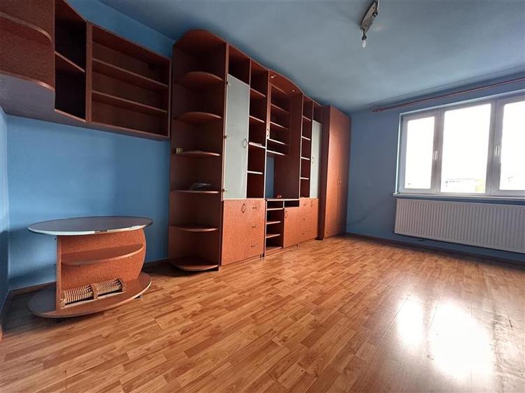 Apartament cu 2 camere decomandat, mobilat în Circumvalațiunii