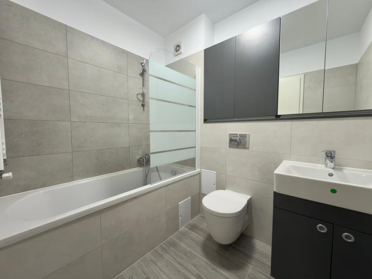 Apartament cu 2 camere de inchiriat in zona Tractorul la et 6/10,loc de parcare - 6