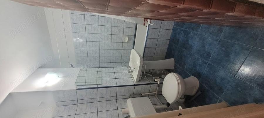 Garsonieră decomandată în Rogerius