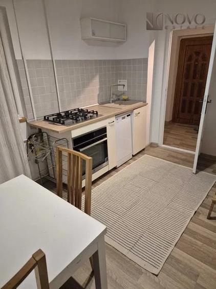 Apartament cu 2 camere semidecomandat, mobilat în Iancului
