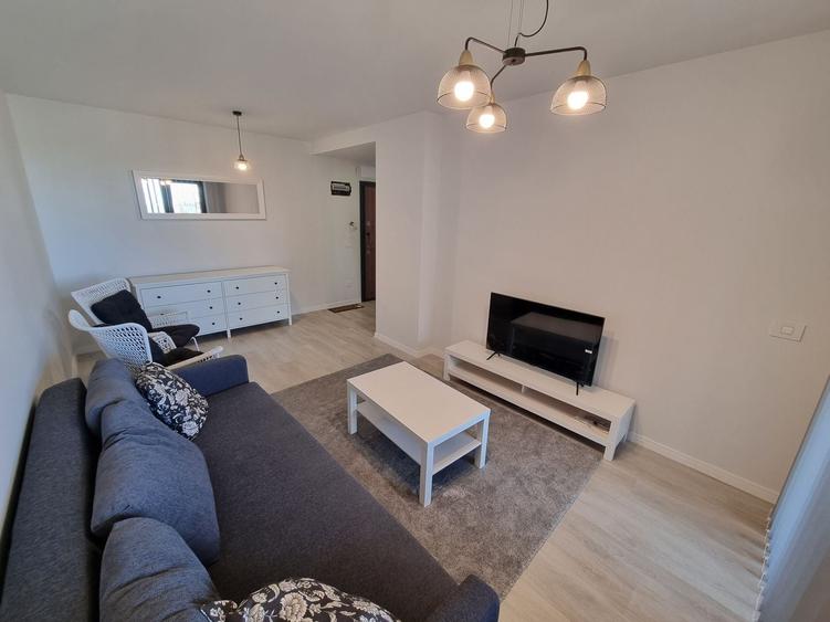 Apartament cu 2 camere decomandat, mobilat în Tomis Nord