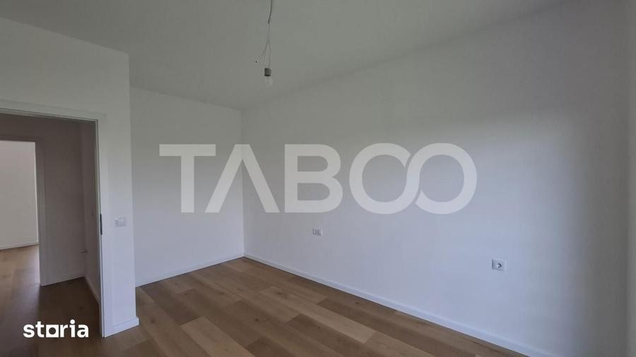 Casă cu 4 camere cu Teren 110 Mp în Central