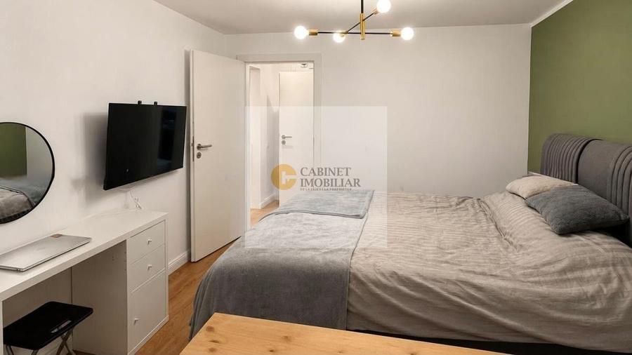 Apartament cu 2 camere decomandat, mobilat în P-ța Victoriei
