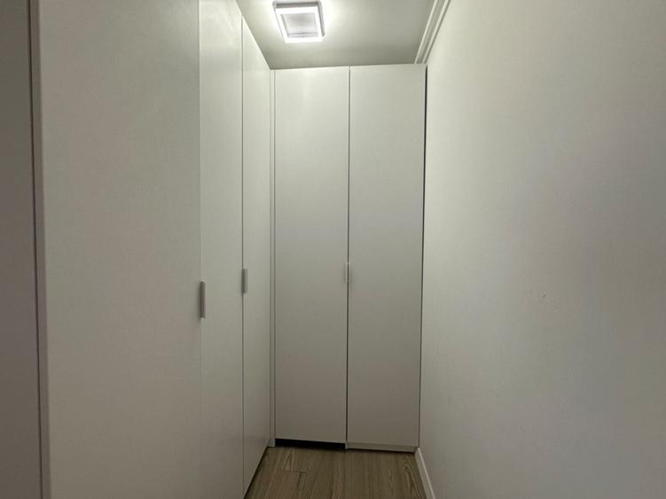 Apartament cu 3 camere decomandat, mobilat în Sisești