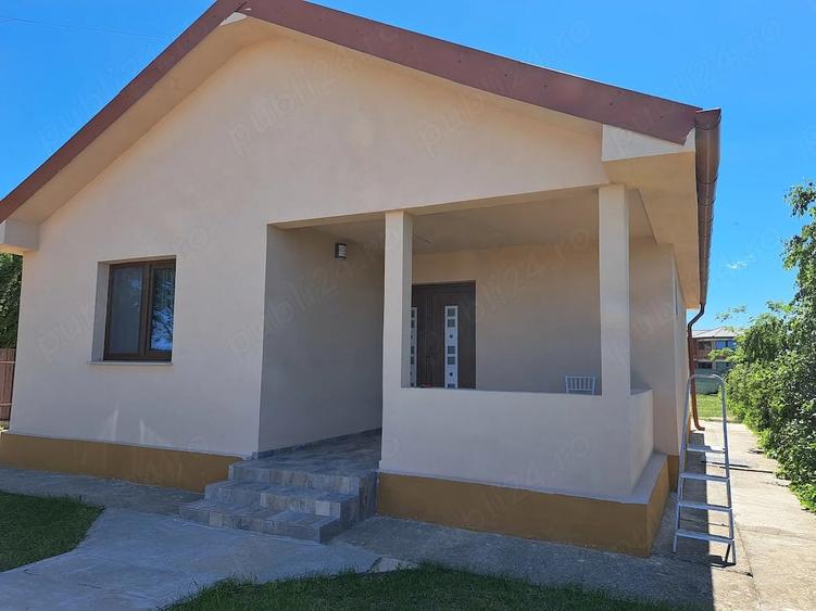 Casă cu Teren 645 Mp în Central