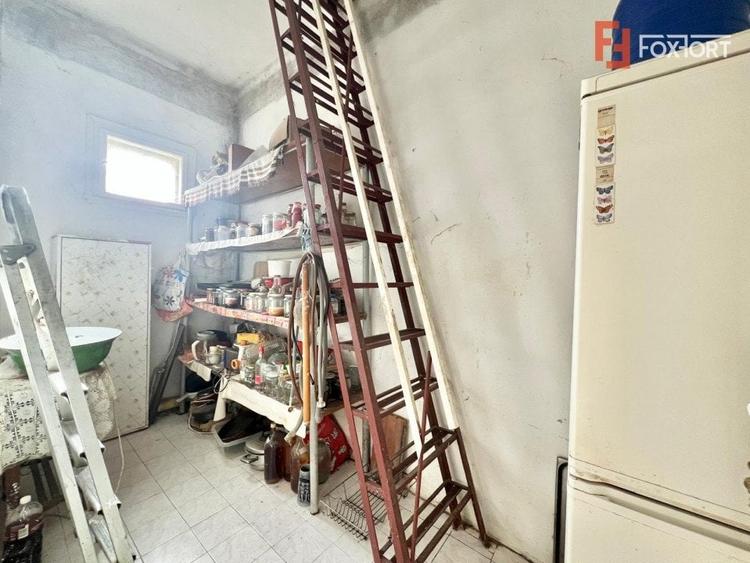 Casă individuală cu 3 camere cu Canalizare în Telegrafului