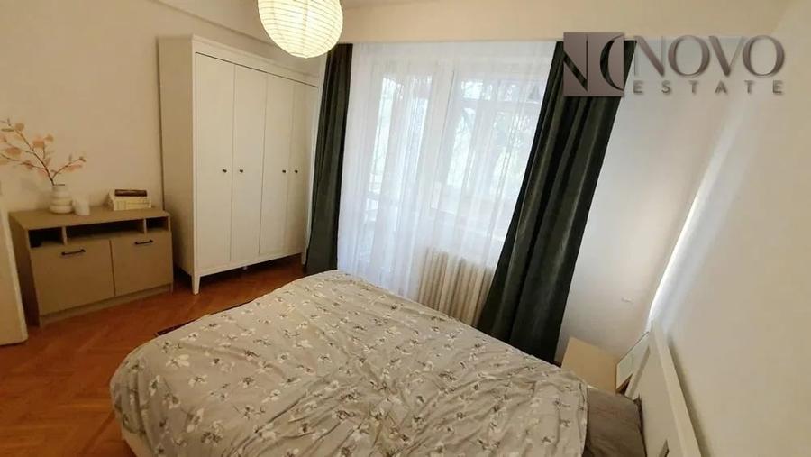 Apartament cu 2 camere semidecomandat, mobilat în Romană