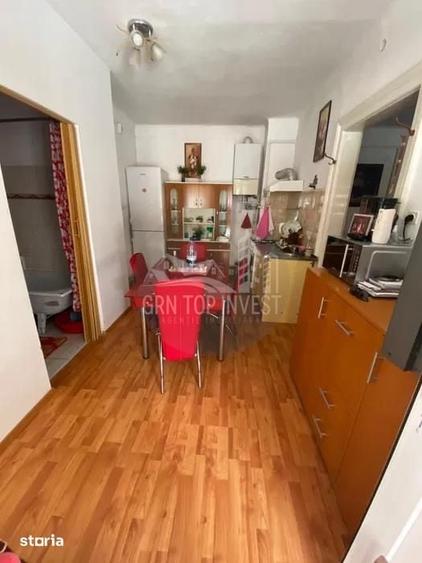 Casă cu 2 camere cu Teren 100 Mp în Central