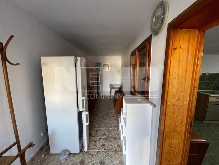 Casă individuală cu 2 camere cu Canalizare în Central