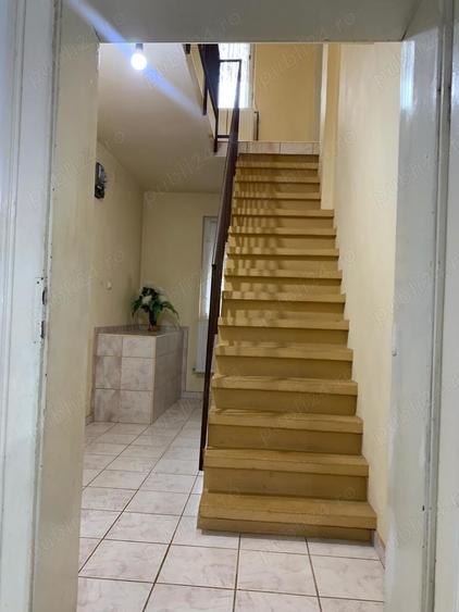 Casă cu 4 camere în Sânnicolau Mare