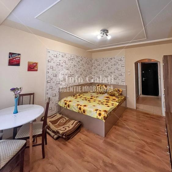 Garsonieră decomandată în Faleză