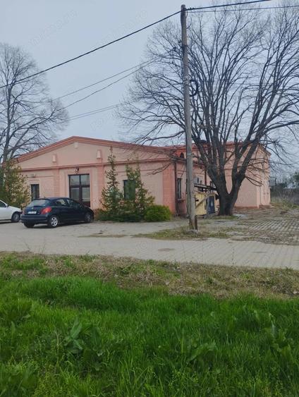 Casă cu 36 camere cu Teren 500 Mp în Călugăreni