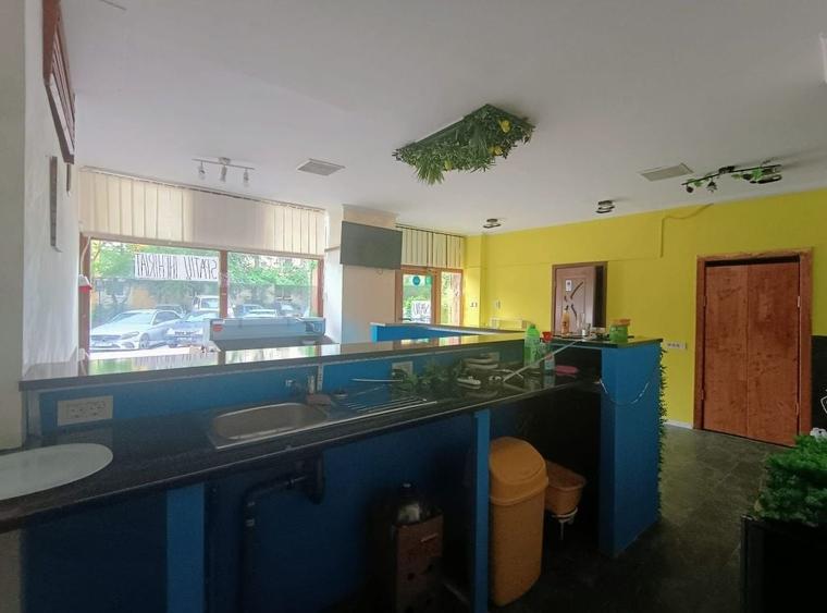 Spațiu comercial, de 90 mp, în Chișinau