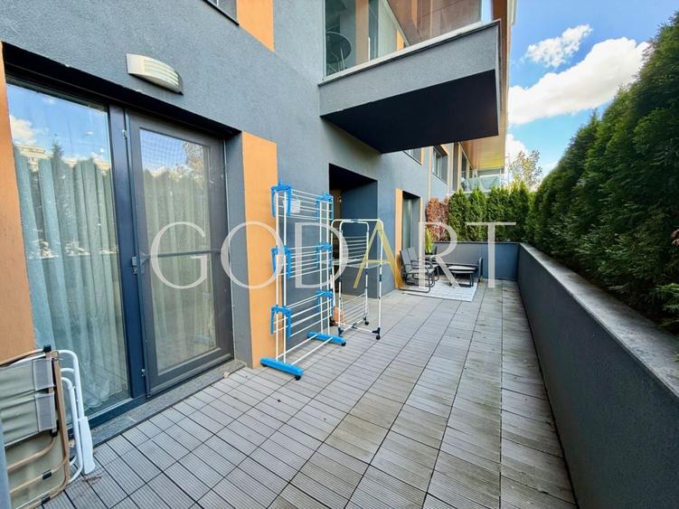 Apartament cu 2 camere decomandat, mobilat în P-ta Presei Libere