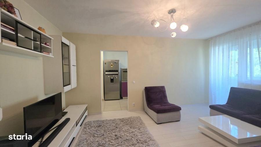 Apartament cu 2 camere semidecomandat în Baba Novac