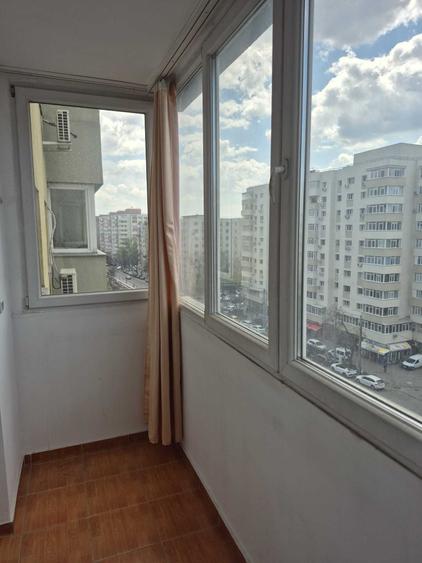 Apartament cu 3 camere decomandat în Chișinau