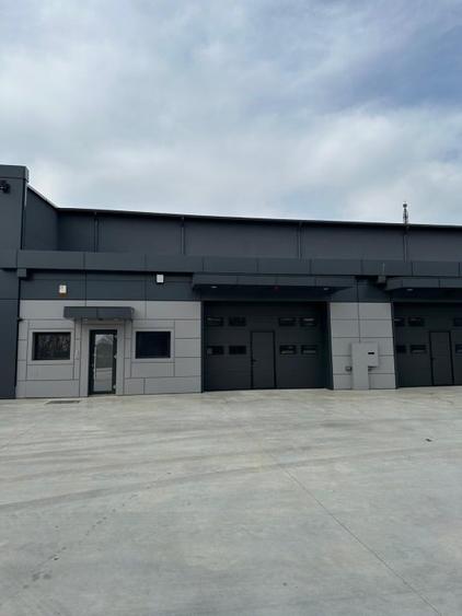 Spațiu industrial, de 1 mp, în Palas