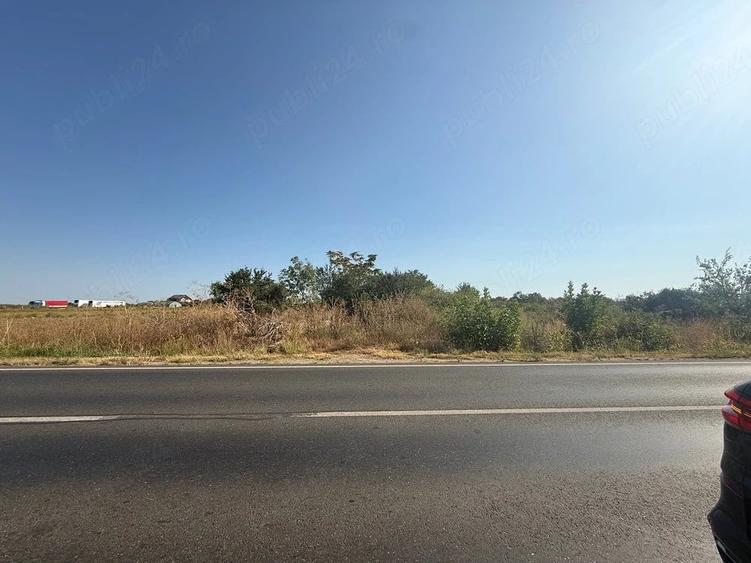 Teren de 2650 mp, în Central