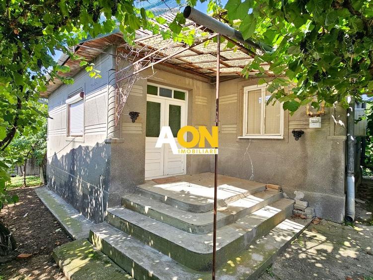 Casă individuală cu 3 camere cu Canalizare în Bucerdea Grânoasă