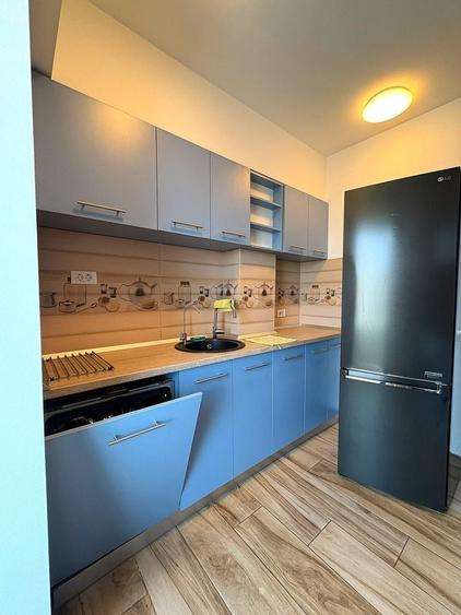 Apartament cu 4 camere de închiriat - 6