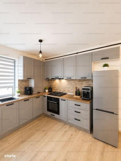 Apartament cu 3 camere decomandat în Tractorul