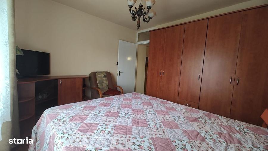 Apartament cu 2 camere decomandat în Zamfirescu