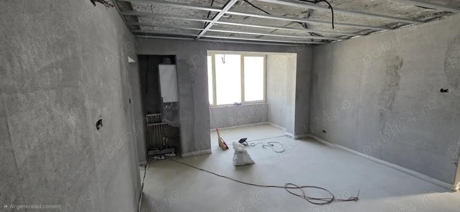 Apartament cu 3 camere semidecomandat în Petros