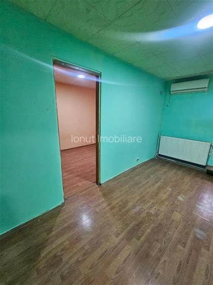 Apartament 2 camere Berceni - Piata Resita