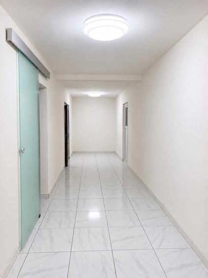 Casă cu 3 camere în Bălțești