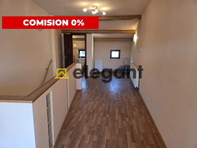 Casă cu 6 camere cu Canalizare în Central