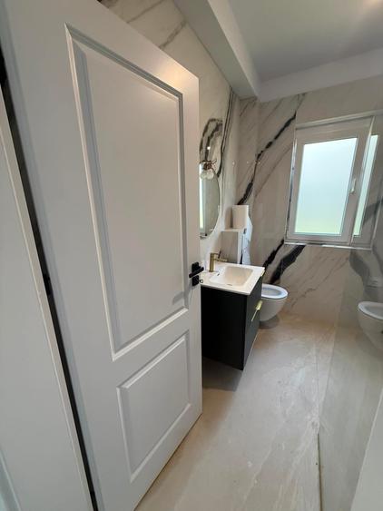 Duplex cu 4 camere cu Canalizare în Sânandrei