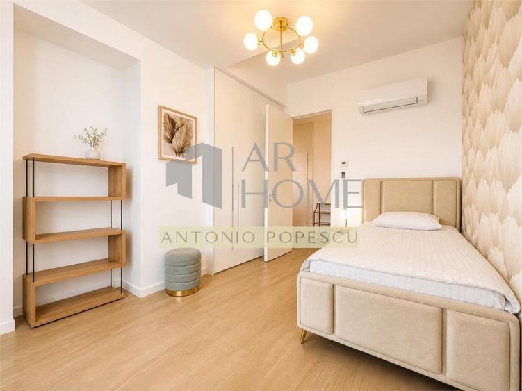 Apartament cu 3 camere decomandat în Ultracentral