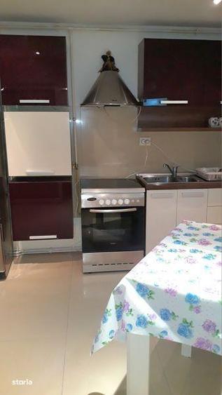 Apartament cu 3 camere decomandat, mobilat în Dacia