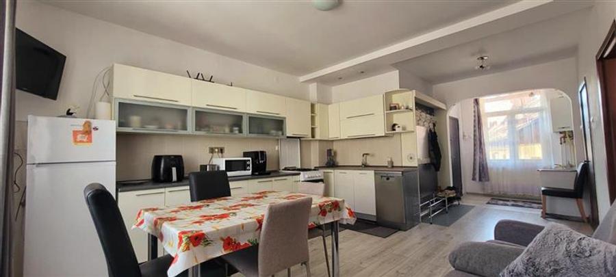 Ap101mp, renovat et1 parcare Centrul Istoric Sibiu comision0 - 5