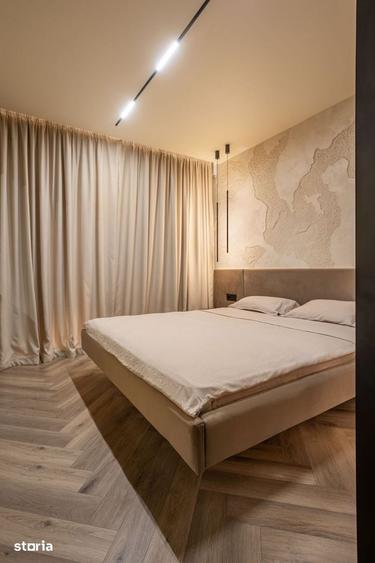 Apartament cu 3 camere semidecomandat în Decebal