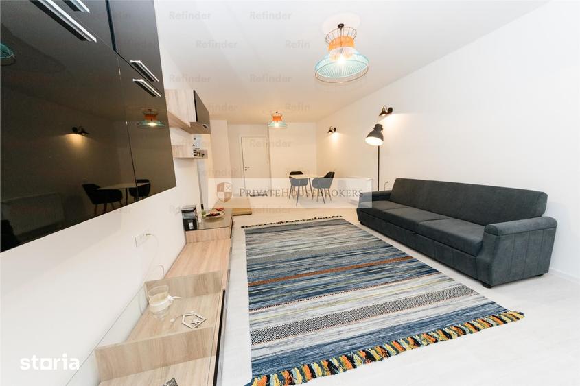 Apartament cu 2 camere semidecomandat în Tei