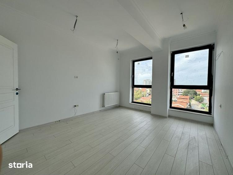 Apartament cu 3 camere în Tomis Plus