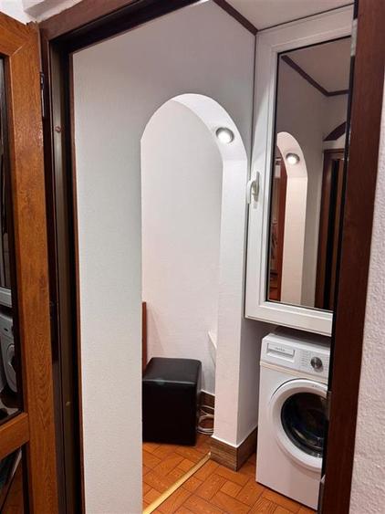 Apartament cu 2 camere semidecomandat în 9 Mai