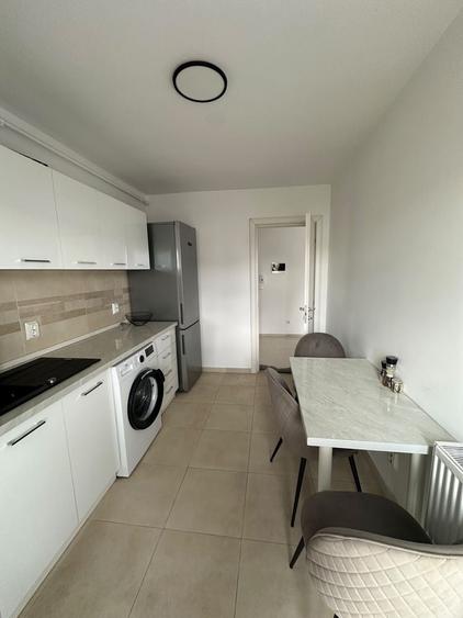 Apartament cu 2 camere semidecomandat în Viilor