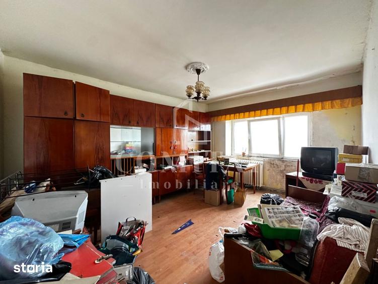 Apartament cu 3 camere decomandat în Între Lacuri