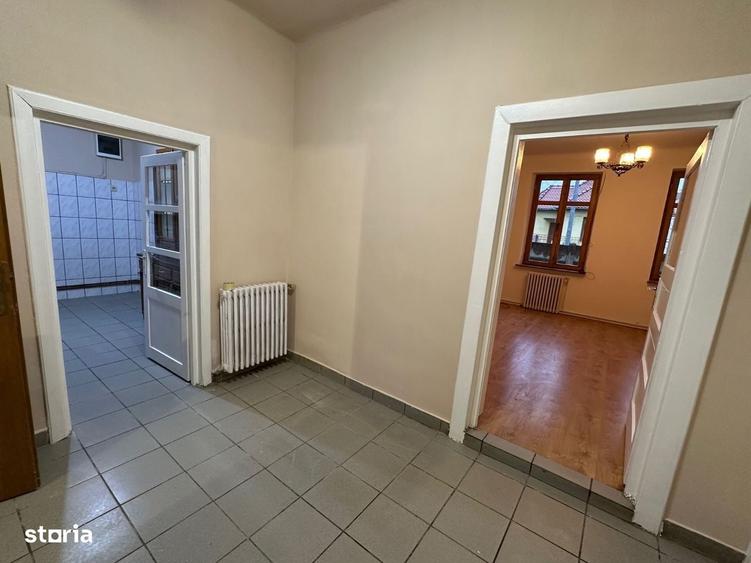 Casă cu 2 camere în Cedonia