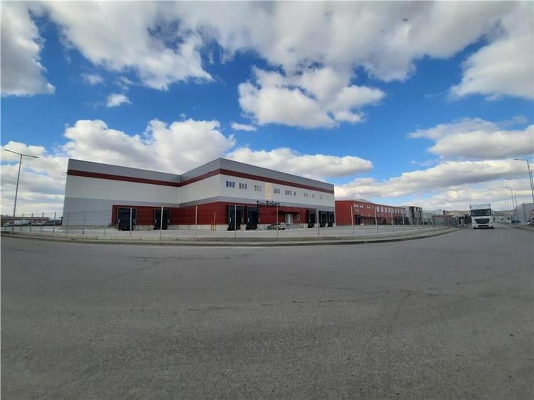 Spațiu industrial, de 5,300 mp, în Apahida