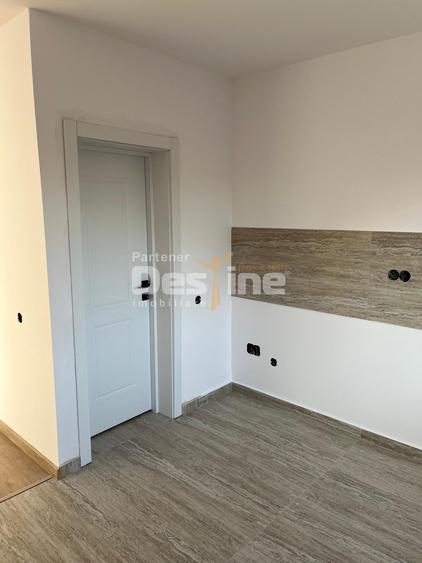 Duplex cu 4 camere cu Canalizare în Măgurele