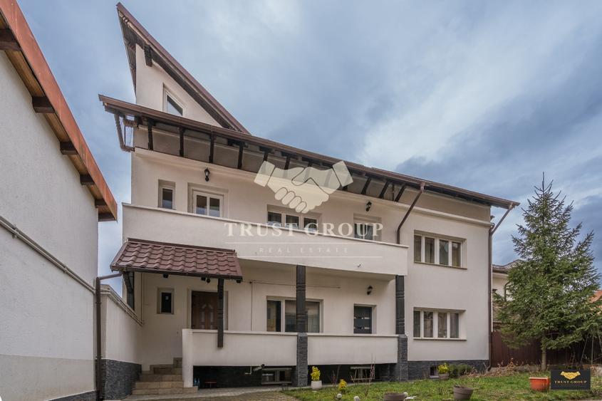 Casă individuală cu 5 camere cu Canalizare în Brașovul Vechi