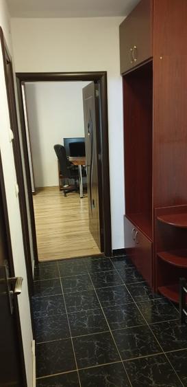 Garsonieră decomandată în Herăstrău